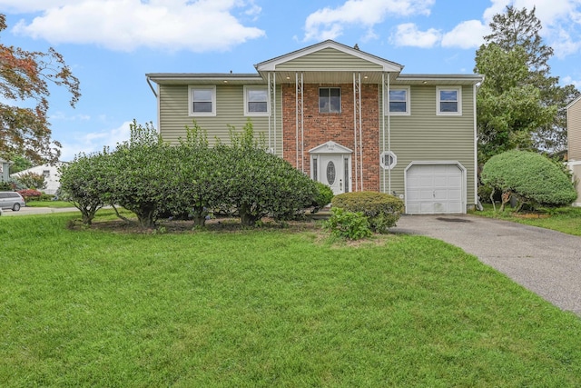 20 Sunshine Ln, Amityville, NY 11701 - photo 1