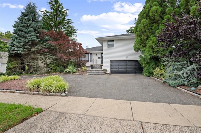 47 Winthrop Rd, Plainview, NY 11803 - photo 2