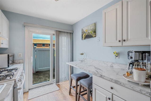 460 Old Town Unit 8H, Port Jefferson, NY 11776 - photo 6