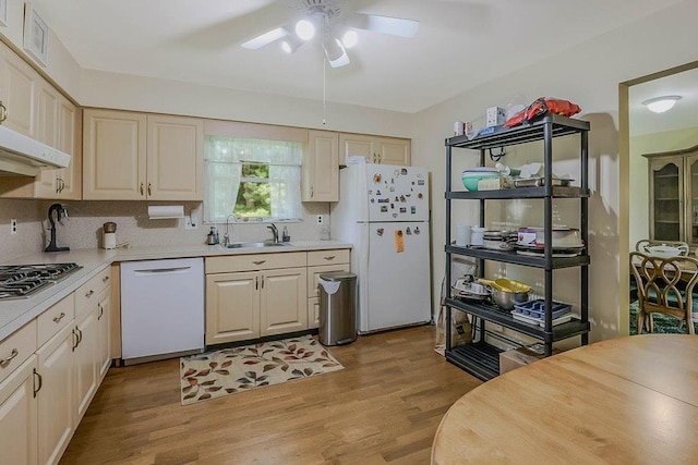 8 Lawrence Ct, Syosset, NY 11791 - photo 20