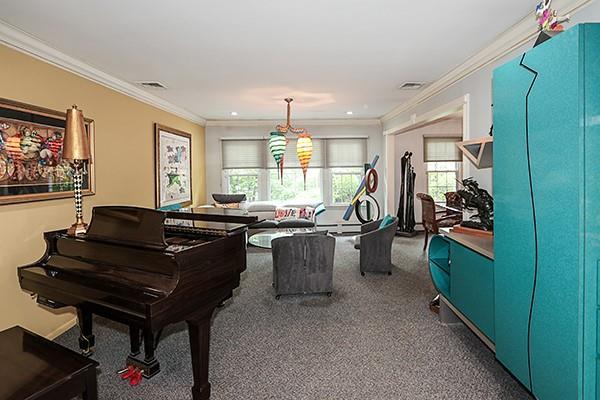 39 Harvard Dr, Woodbury, NY 11797 - photo 8