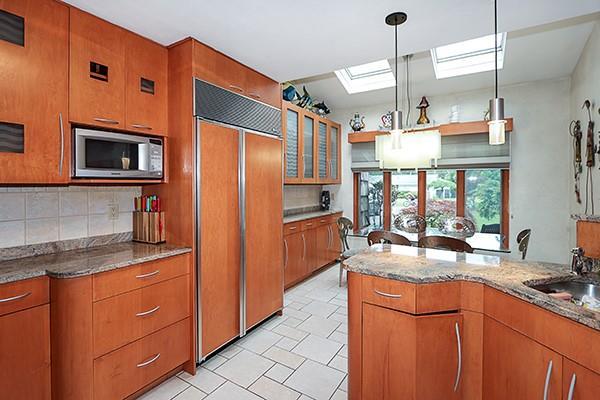 39 Harvard Dr, Woodbury, NY 11797 - photo 18