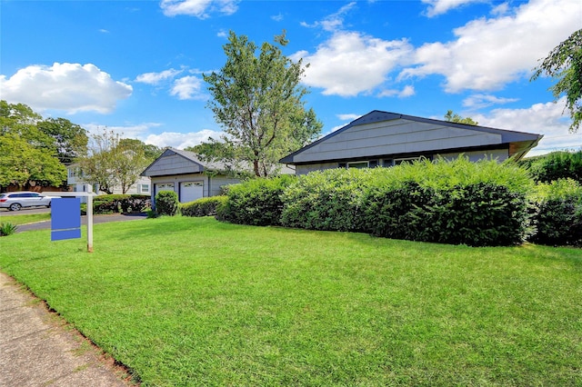 4 Tulip Grove Dr, Lake Grove, NY 11755 - photo 1