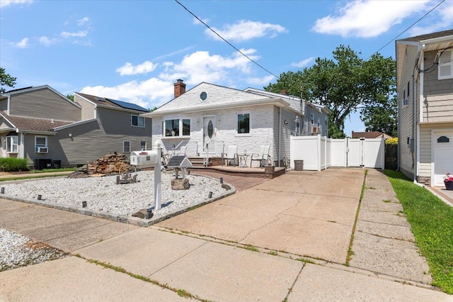 46 Knoll St, Lindenhurst, NY 11757 - photo 2