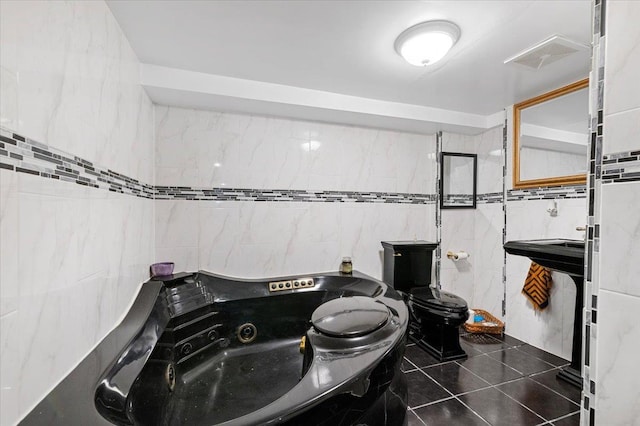 46 Knoll St, Lindenhurst, NY 11757 - photo 21