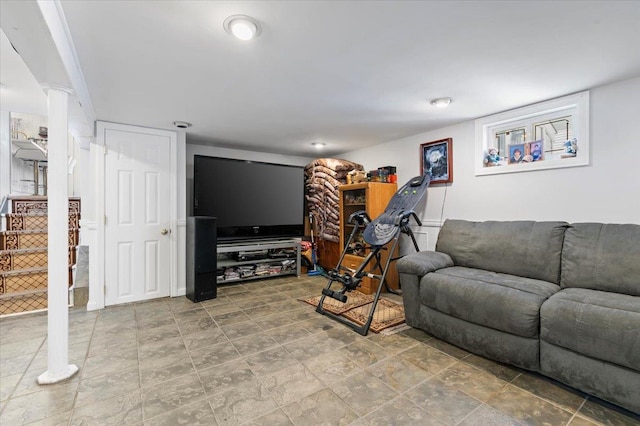 46 Knoll St, Lindenhurst, NY 11757 - photo 24
