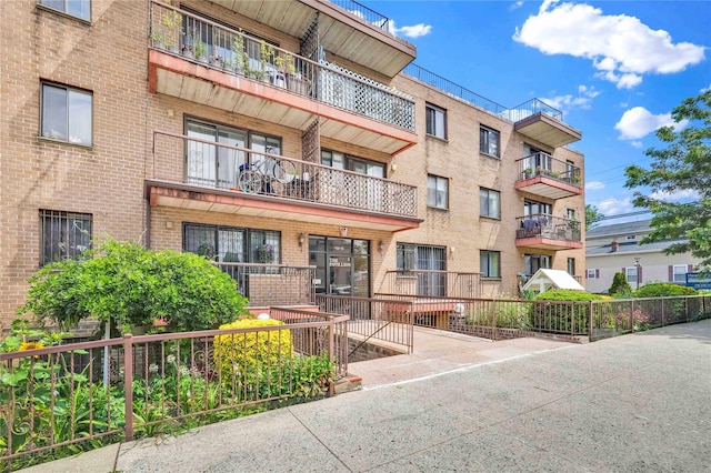 12215 25th Rd Unit 302, Flushing, NY 11354 - photo 3