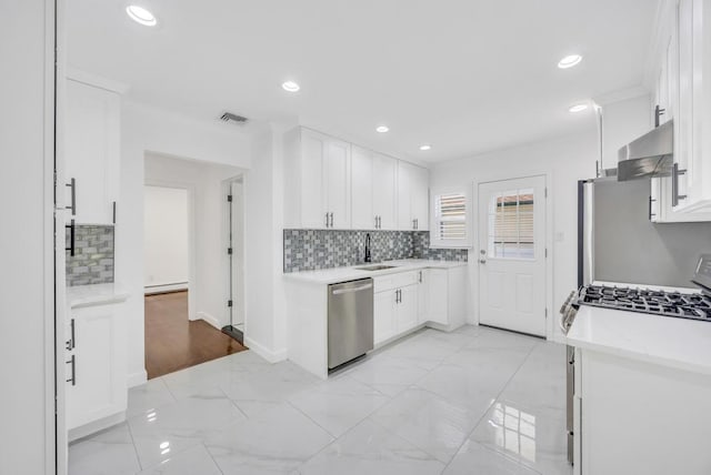 32 Cornell Ave, Hicksville, NY 11801 - photo 5