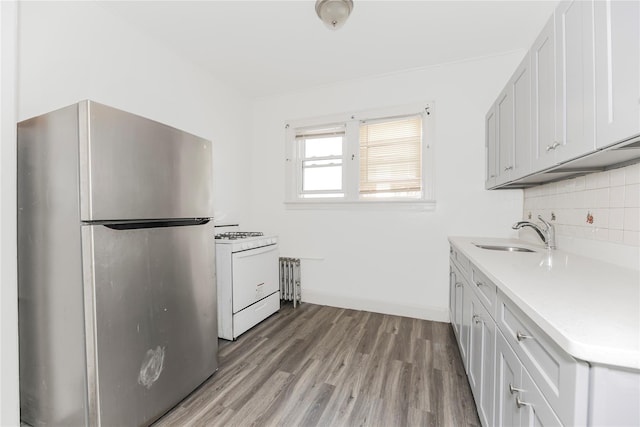 923 E 219th St, Bronx, NY 10469 - photo 13