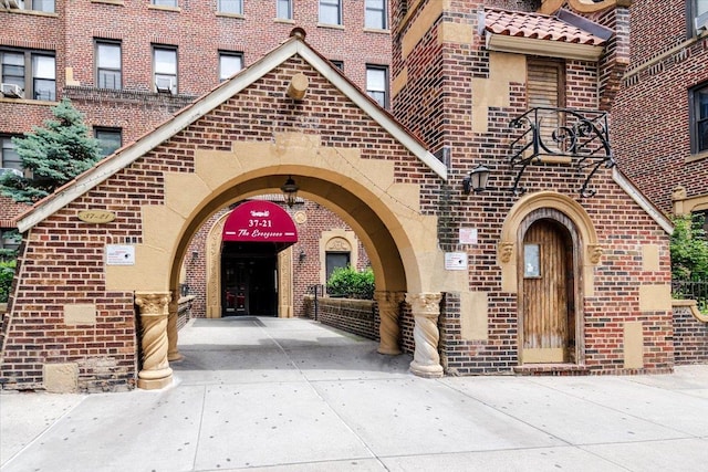 37-21 80th St Unit 4-H, Jackson Heights, NY 11372 - photo 1