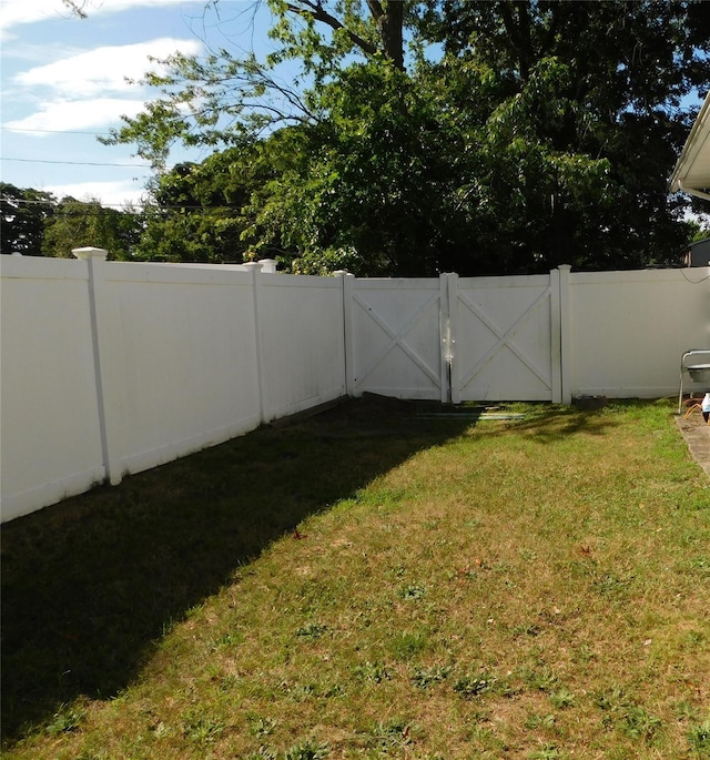 80 Alcolade Dr E, Shirley, NY 11967 - photo 5