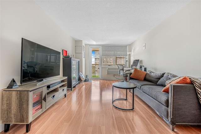 118-17 Union Tpke Unit 10L, Forest Hills, NY 11375 - photo 1