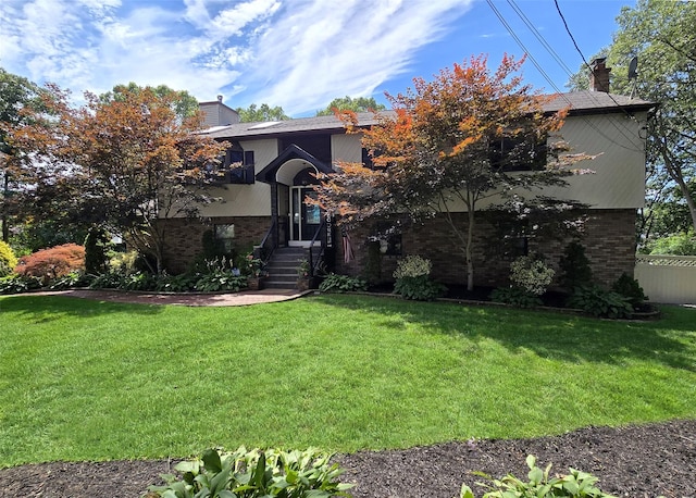 10 Canoe Pl, Ronkonkoma, NY 11779 - photo 1