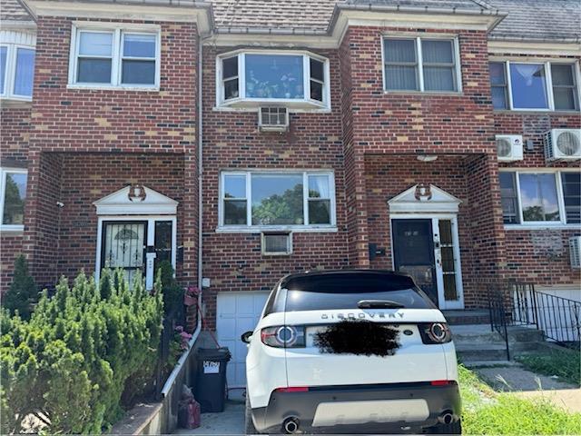 14760 Grand Central Pkwy, Jamaica, NY 11435 - photo 1