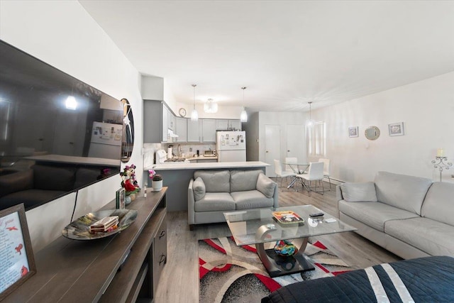 730 Logan Ave, Bronx, NY 10465 - photo 4