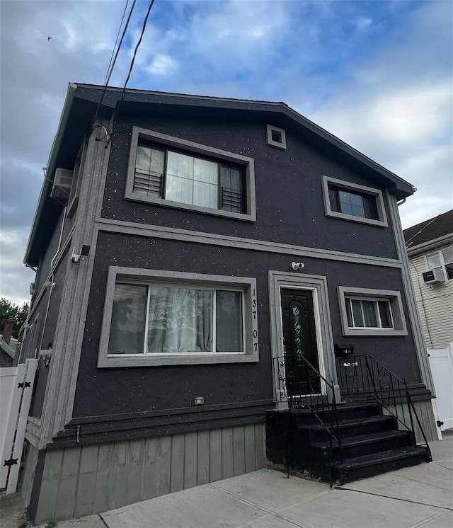 137-07 169, Jamaica, NY 11434 - photo 2