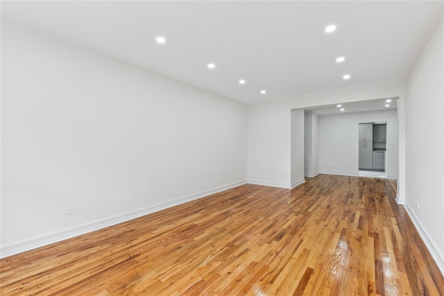 67-30 Clyde St Unit 2C, Forest Hills, NY 11375 - photo 5
