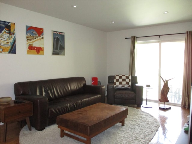 1236 Estates Ln Unit 49L, Bayside, NY 11360 - photo 2