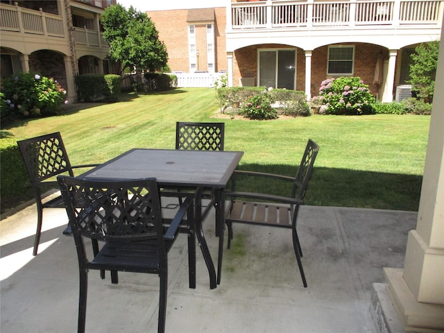 1236 Estates Ln Unit 49L, Bayside, NY 11360 - photo 9