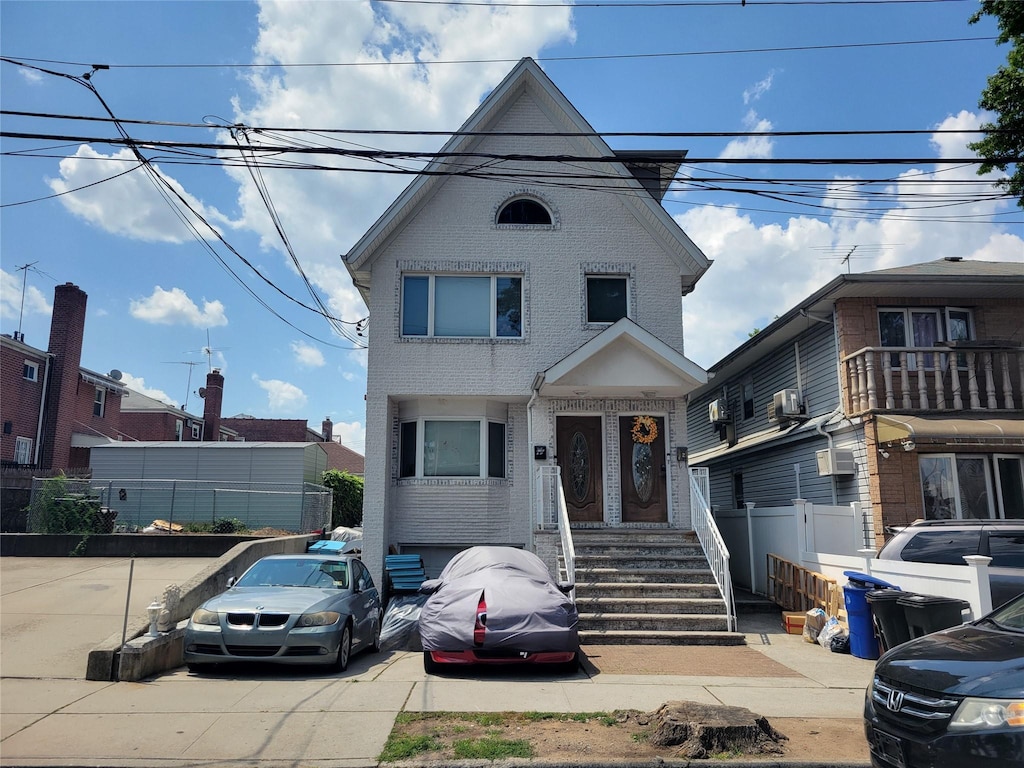 61-40 173rd St, Fresh Meadows, NY 11365 - photo 2