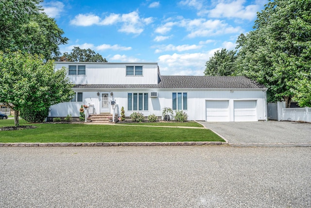 318 2nd Ave, Lindenhurst, NY 11757 - photo 1