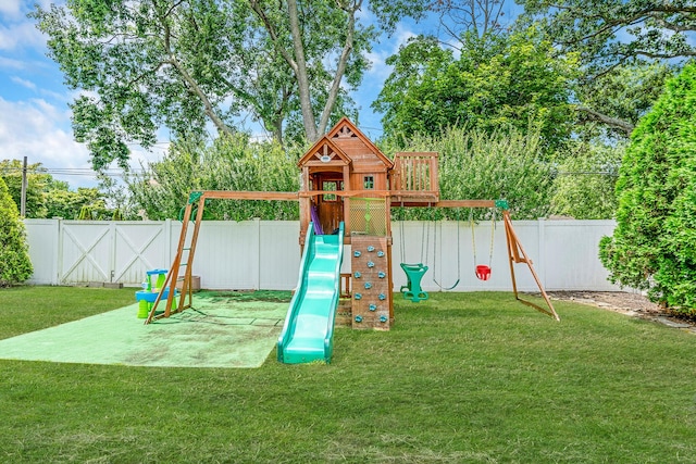 318 2nd Ave, Lindenhurst, NY 11757 - photo 29