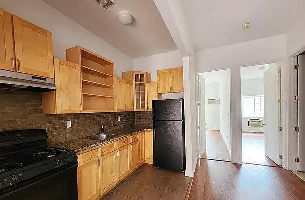 1522 Lincoln Pl, Brooklyn, NY 11213 - photo 5