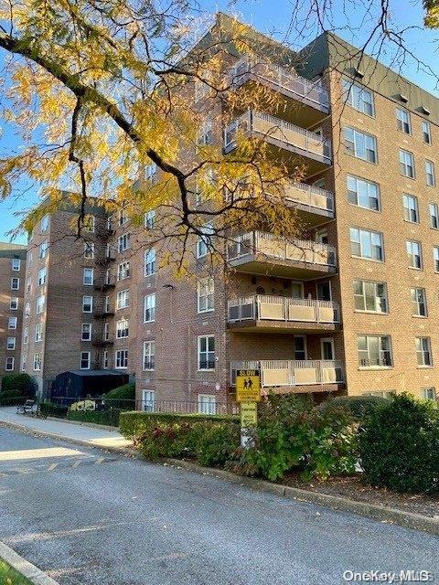 212-30 23rd Ave Unit 1E, Bayside, NY 11360 - photo 2