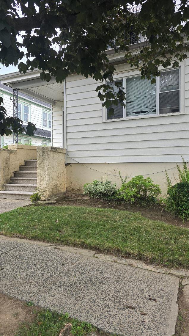 83 Loring Ave, Yonkers, NY 10704 - photo 3