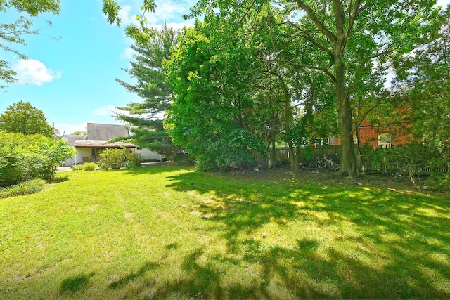834 Orbit Ln, Uniondale, NY 11553 - photo 2