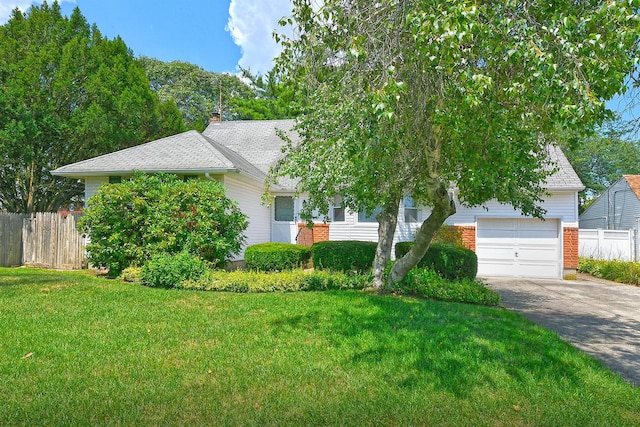 834 Orbit Ln, Uniondale, NY 11553 - photo 18