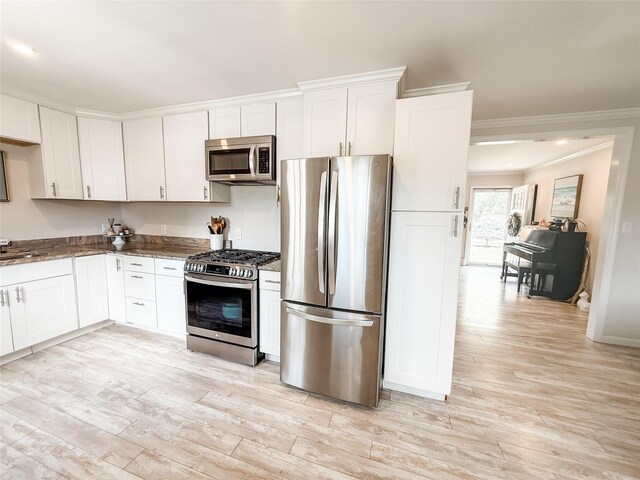 21 Duryea St, Riverhead, NY 11901 - photo 13