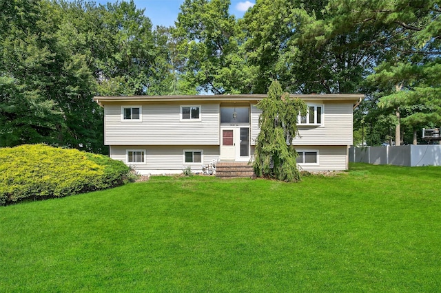 22 Preakness Ln, New City, NY 10956 - photo 1