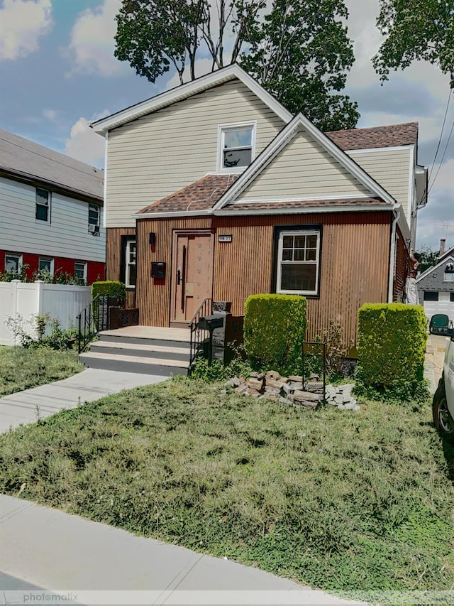 118-27 201st St, Saint Albans, NY 11412 - photo 1