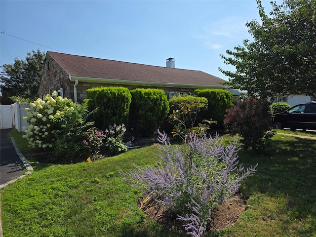 8 Reading Ln, Bethpage, NY 11714 - photo 1