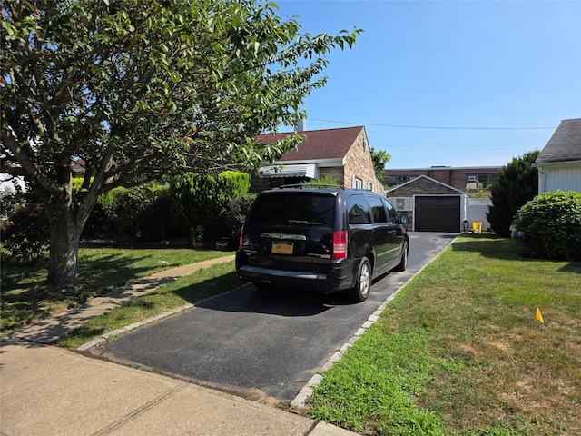 8 Reading Ln, Bethpage, NY 11714 - photo 5