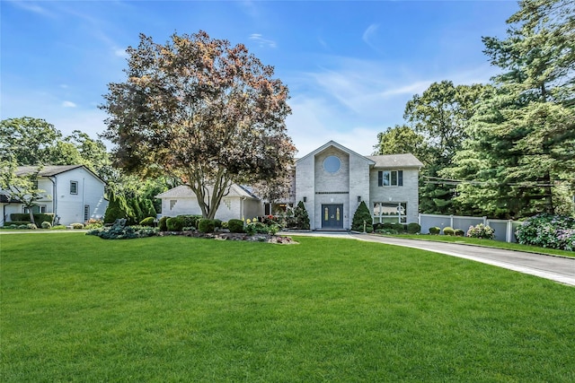 19 Susan Ln, Dix Hills, NY 11746 - photo 2