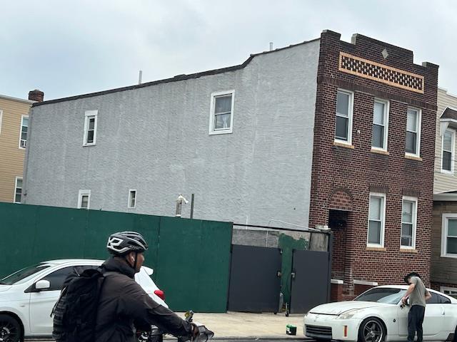 61-38 Grand Ave, Maspeth, NY 11378 - photo 2