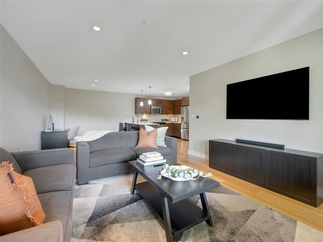 701 Rdg Hill Blvd Unit 2E, Yonkers, NY 10710 - photo 5