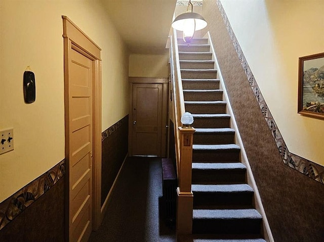 71-09 68th St, Glendale, NY 11385 - photo 4