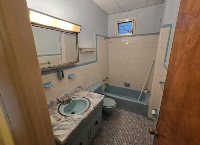 71-09 68th St, Glendale, NY 11385 - photo 18
