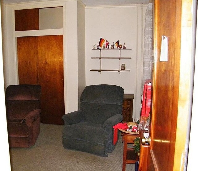 71-09 68th St, Glendale, NY 11385 - photo 21