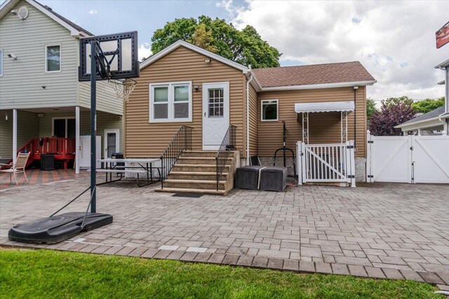 929 Oakland Ct, North Bellmore, NY 11710 - photo 14