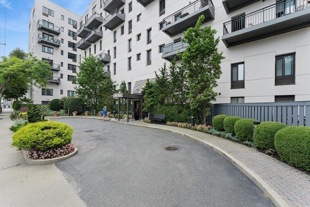 100 W Broadway Unit 7Bb, Long Beach, NY 11561 - photo 2