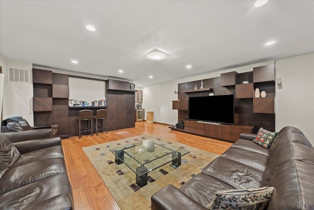 10 Morley Ct, Albertson, NY 11507 - photo 10