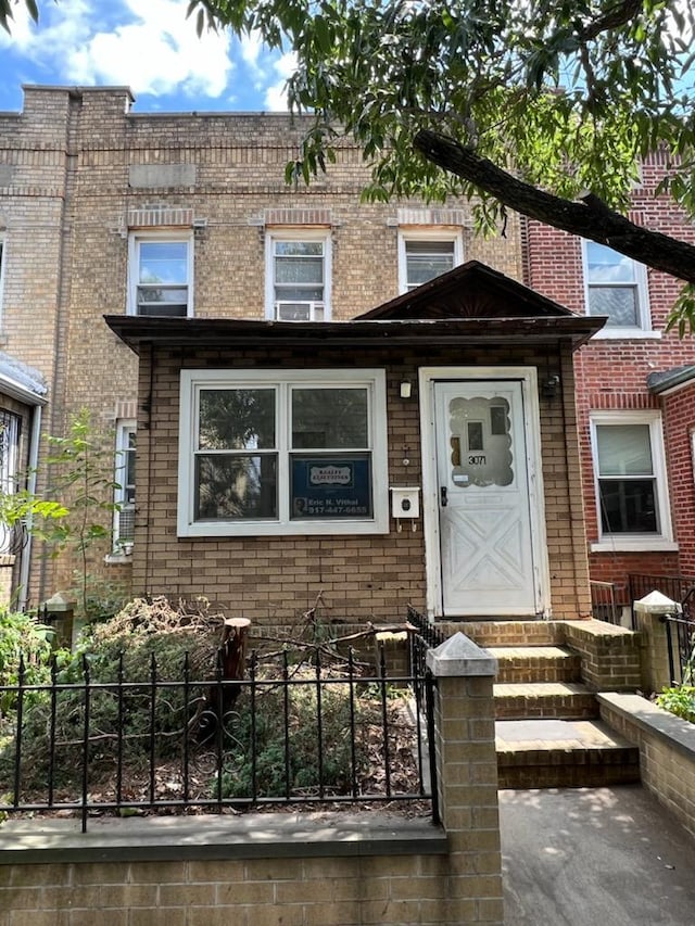 30-71 37th St, Astoria, NY 11103 - photo 1