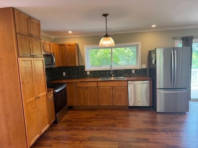 5 Franklin Rd, Sound Beach, NY 11789 - photo 12