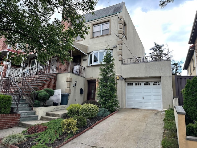 54-45 63rd Pl, Maspeth, NY 11378 - photo 1