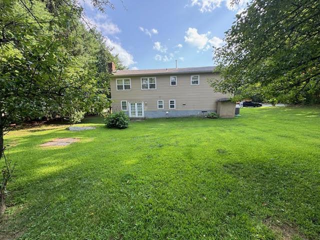 346 Nina St, New Windsor, NY 12553 - photo 2