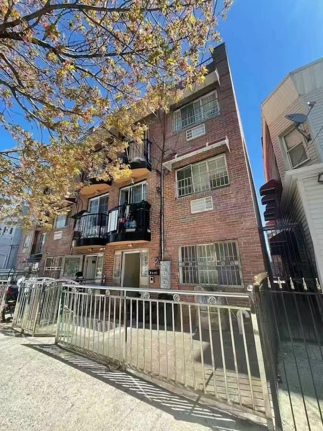 3741 98th St, Corona, NY 11368 - photo 1